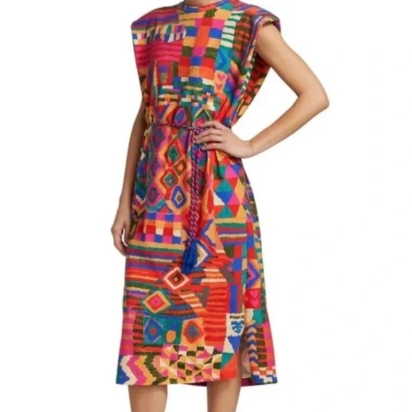 Farm Rio Patches Tshirt dress with padded shoulders sz S - Picture 6 of 12